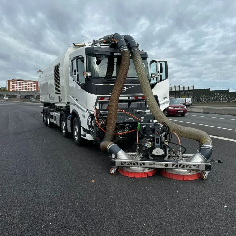 traffic-lines-compact-77-2